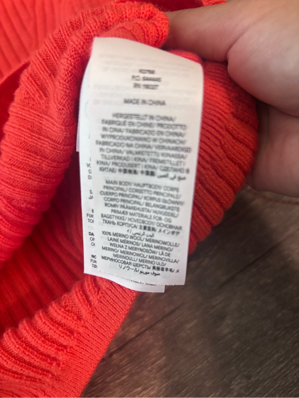 Boden Ribbed Merino V Cardigan - Picture 5 of 5